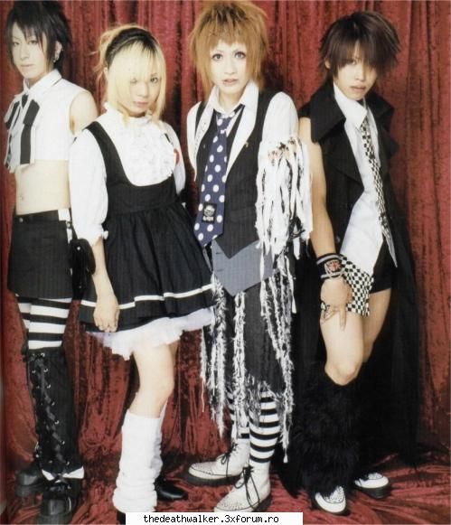 POZE... - scz kti zik..da exista youtube...de ce dzeu ai - A Japan Band